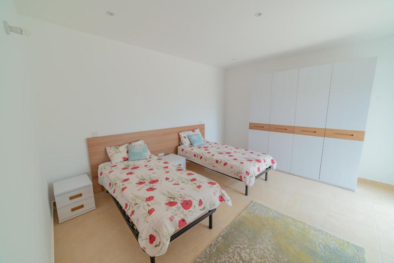 Luxury Seaview & Pool-Hosted By Sweetstay Mellieħa Buitenkant foto