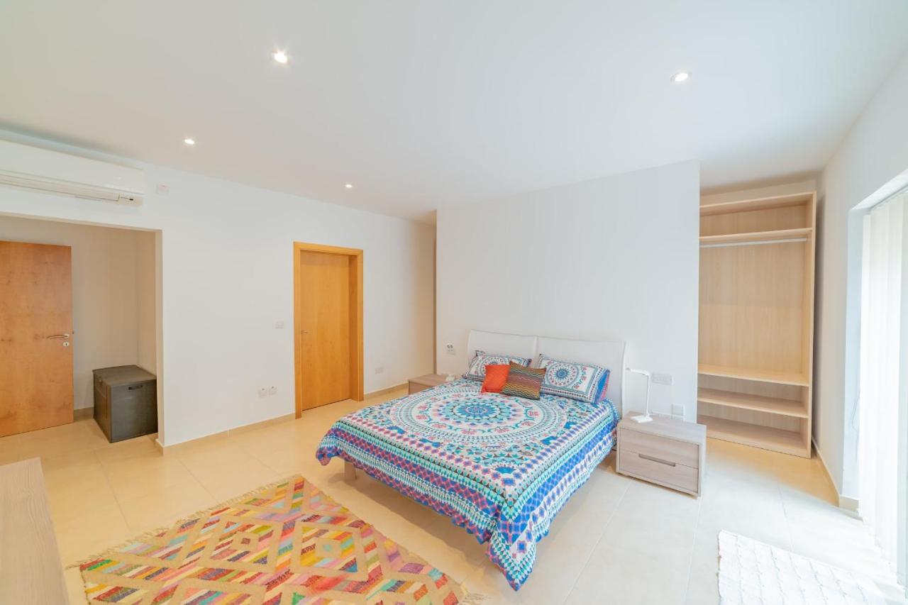 Luxury Seaview & Pool-Hosted By Sweetstay Mellieħa Buitenkant foto